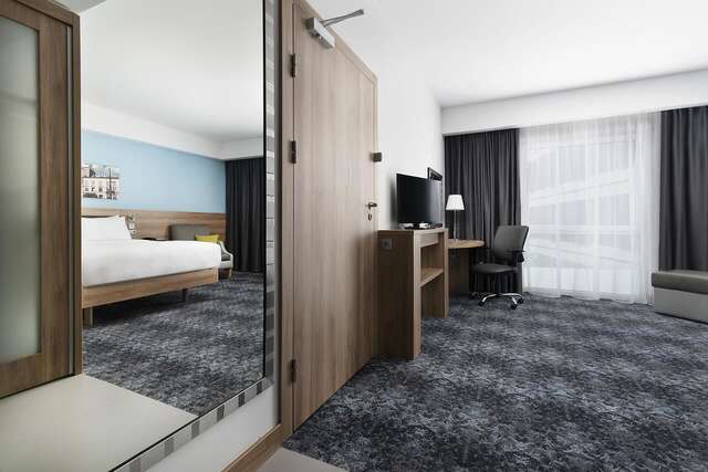 Отель Hampton By Hilton Lublin Люблин-5