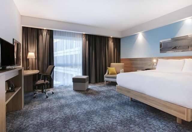 Отель Hampton By Hilton Lublin Люблин-7